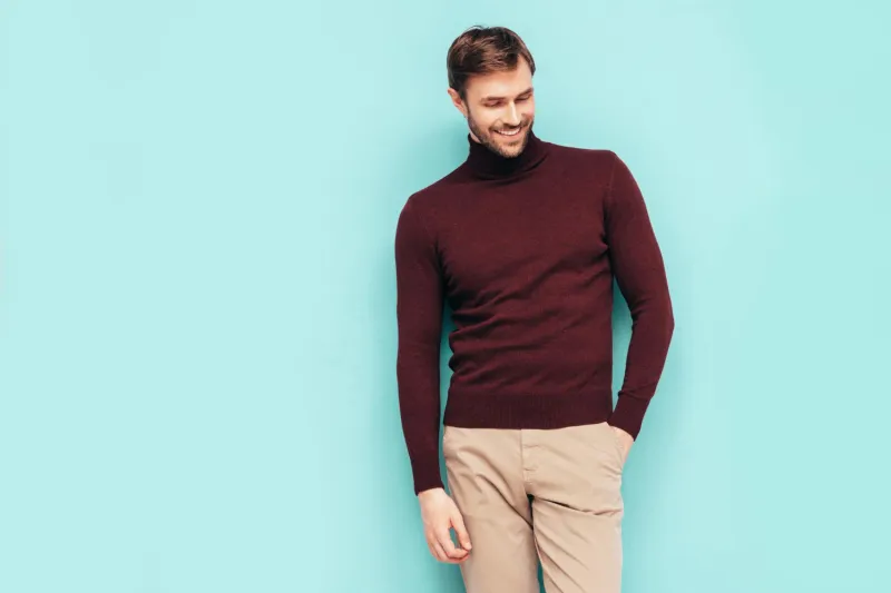 Z pola golfowego, przez artystyczną mansardę na modowy wybieg czyli sweter męski golf marki Lanieri Fashion